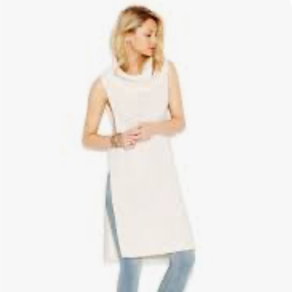 Free People xs Cream Knit Sleeveless tunic